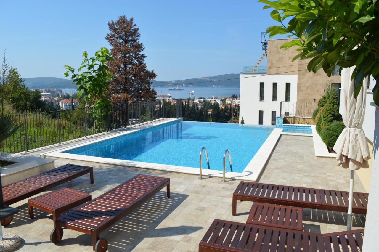 Apartment Line One Τίβατ Εξωτερικό φωτογραφία