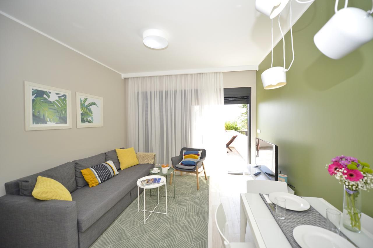 Apartment Line One Τίβατ Εξωτερικό φωτογραφία
