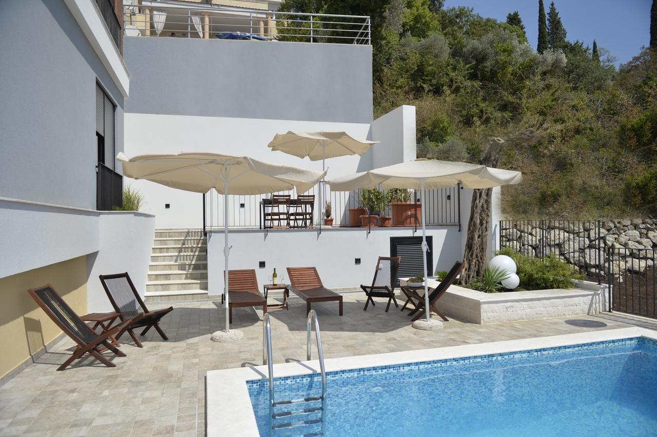 Apartment Line One Τίβατ Εξωτερικό φωτογραφία