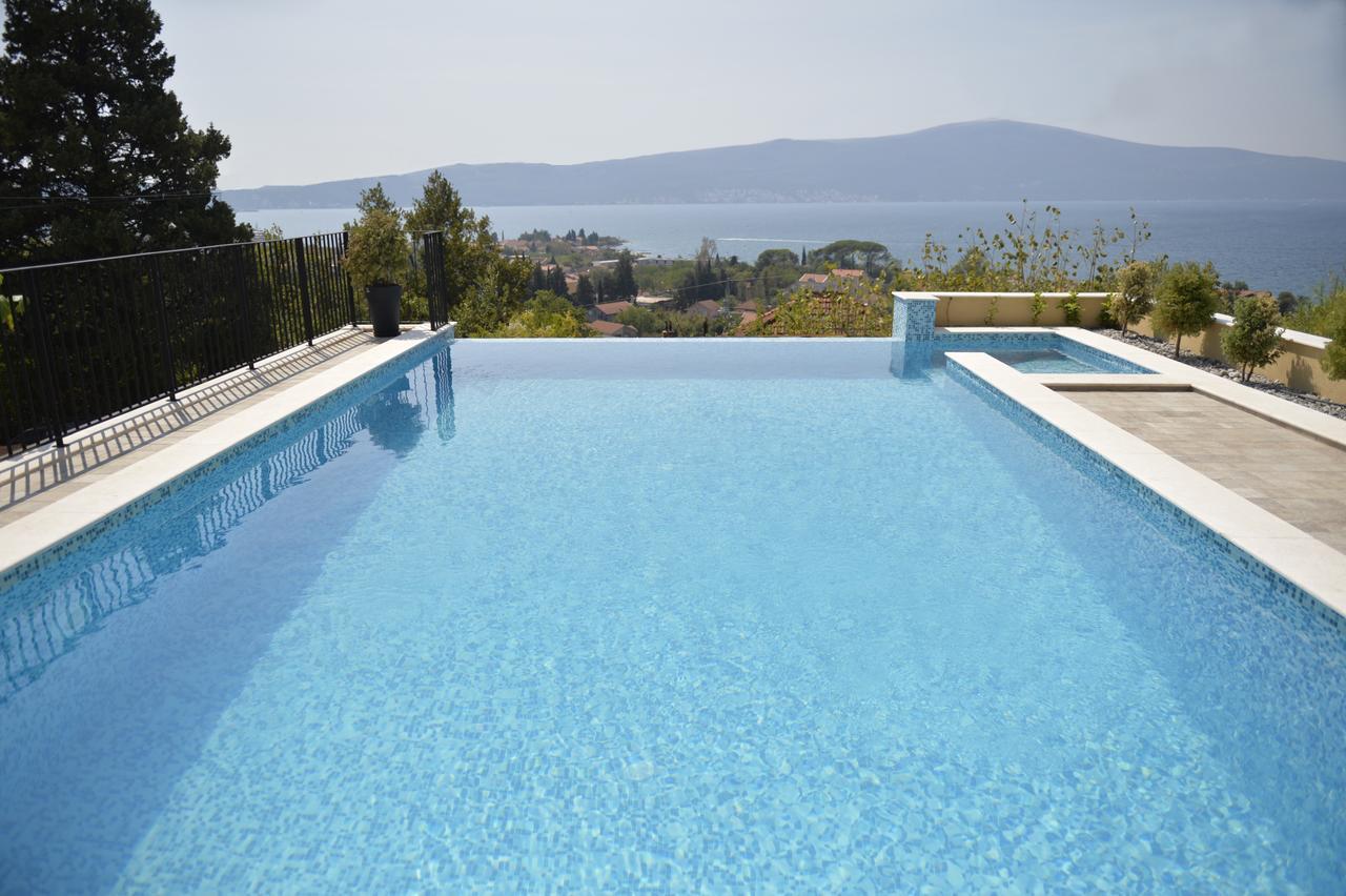 Apartment Line One Τίβατ Εξωτερικό φωτογραφία