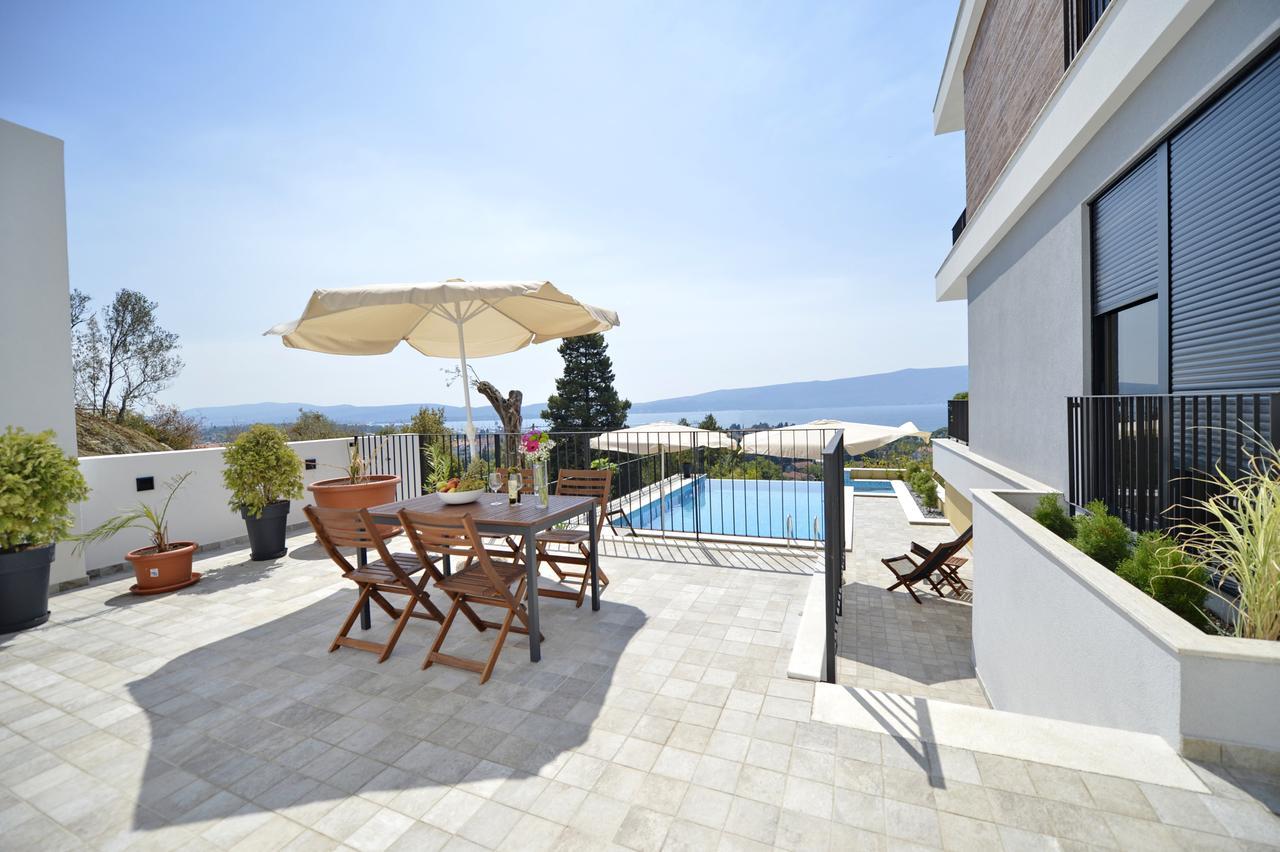 Apartment Line One Τίβατ Εξωτερικό φωτογραφία