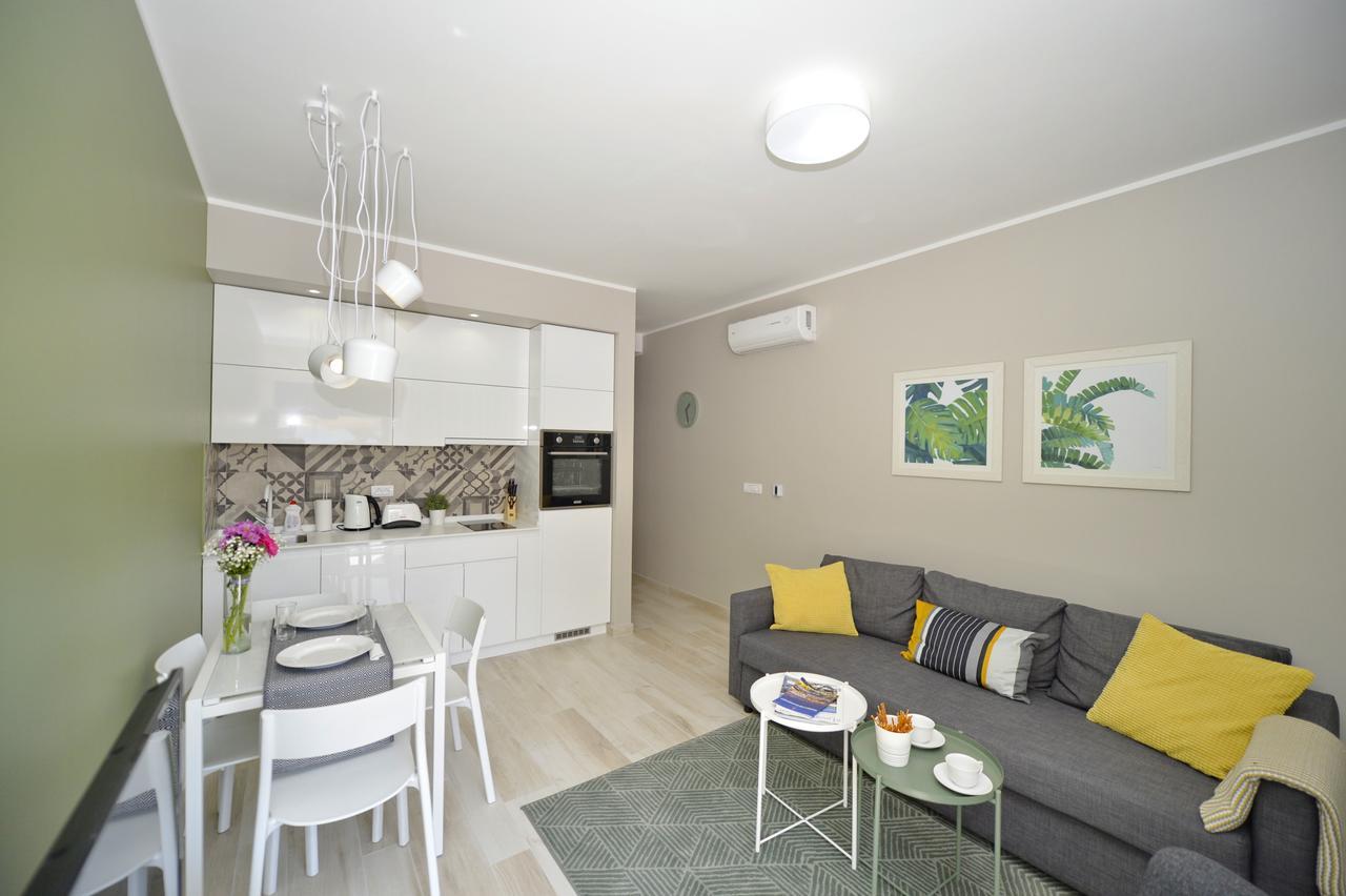 Apartment Line One Τίβατ Εξωτερικό φωτογραφία