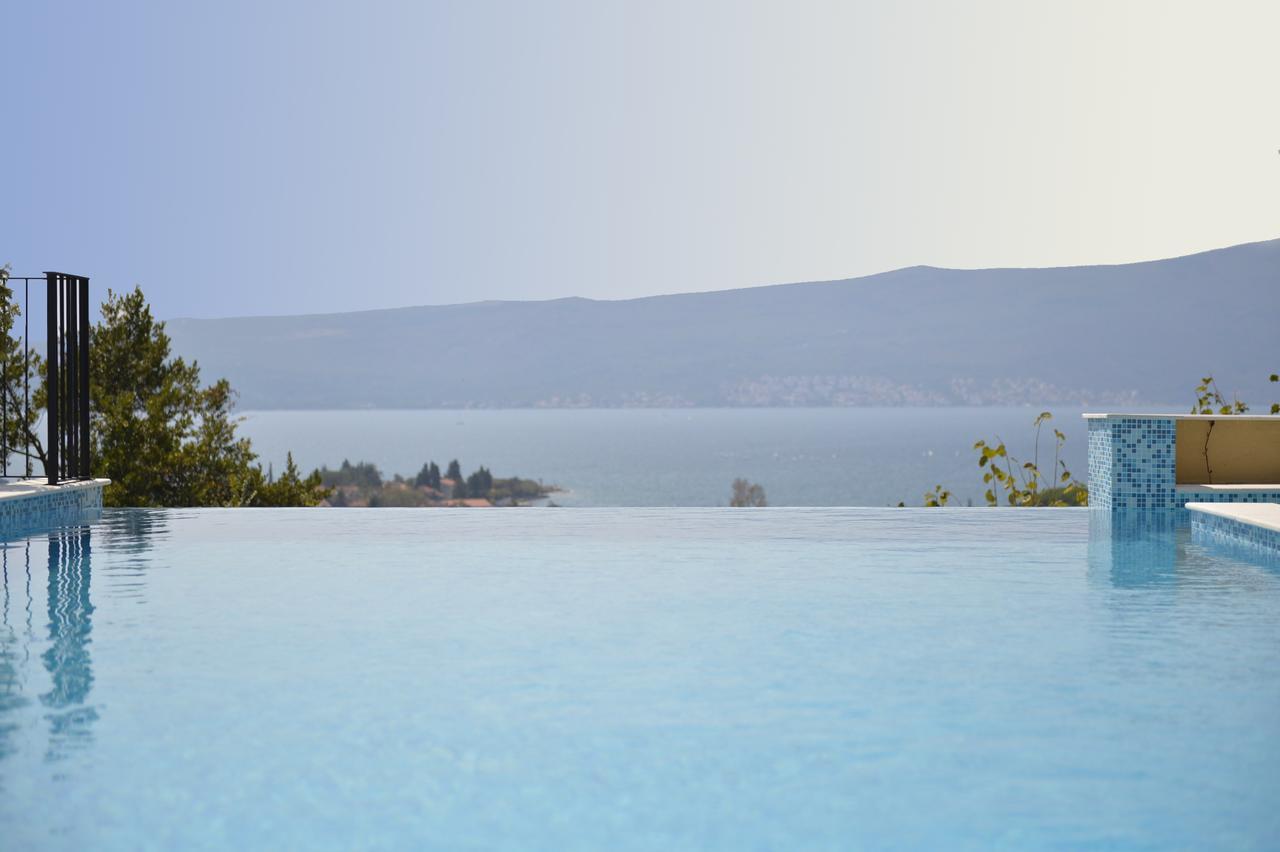 Apartment Line One Τίβατ Εξωτερικό φωτογραφία